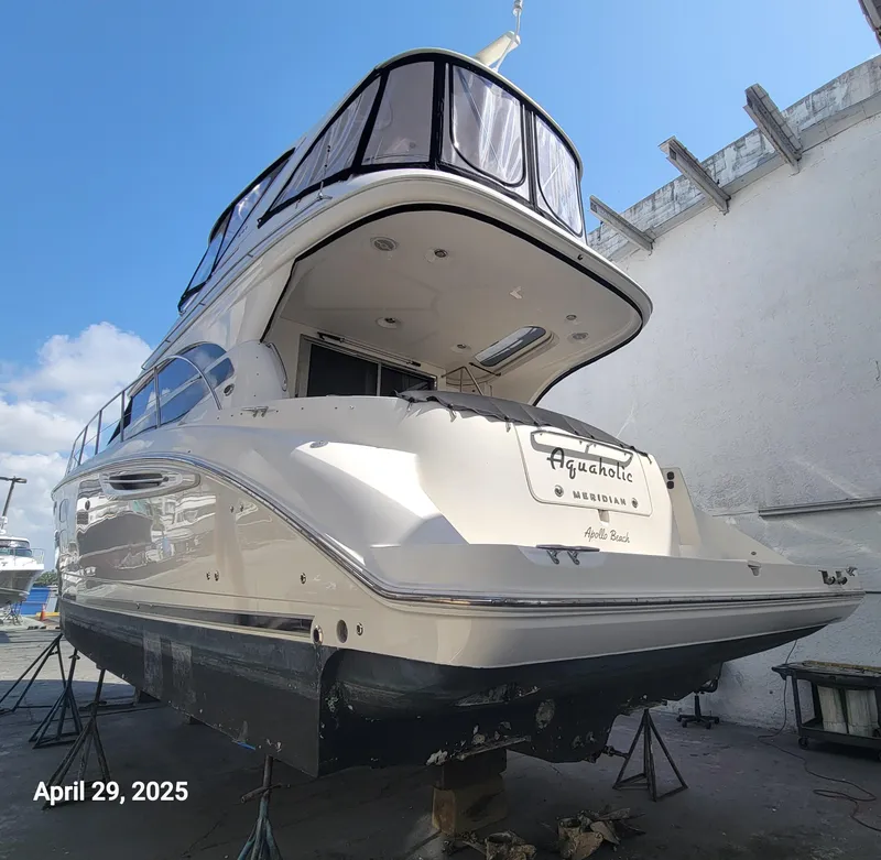 Slide: The Image of 2011 Meridian 441 Sedan - 'Aquaholic' - 63