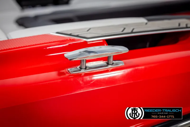 Slide: The Image of MasterCraft NXT24 2021 - 61