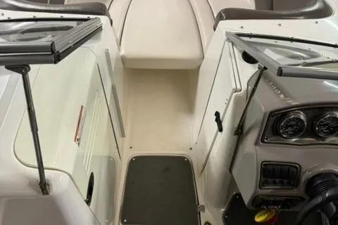 Slide: The Image of 2007 Yamaha Boats SX230 interior with dashboard and seating area. - 20