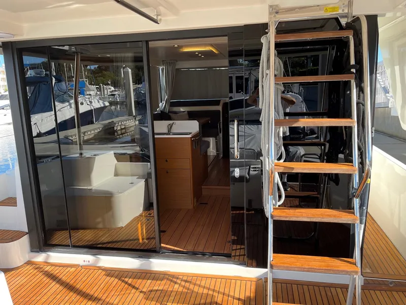 Slide: The Image of Beneteau Swift Trawler 41 2021 - 53