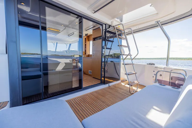 Slide: The Image of Beneteau Swift Trawler 41 2021 - 55