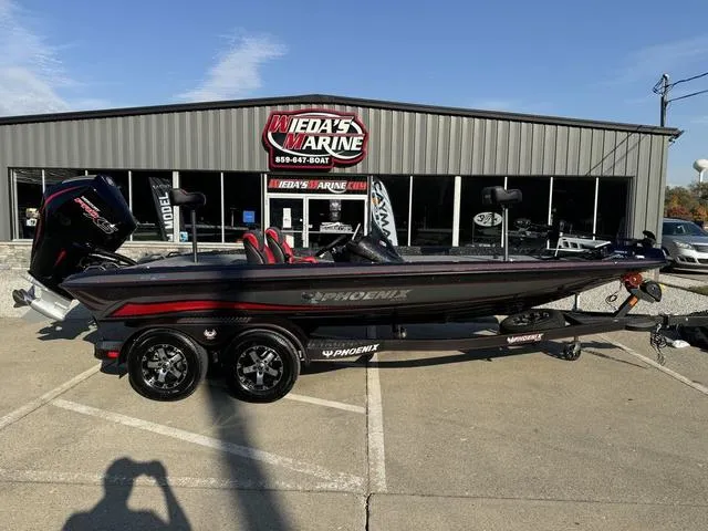 Slide: The Image of 2025 Phoenix 819 ZXL boat at Wieda's Marine dealership. - 1