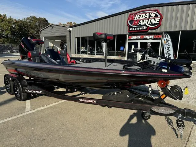 Slide: The Image of 2025 Phoenix 819 ZXL boat at Wieda's Marine dealership. - 12