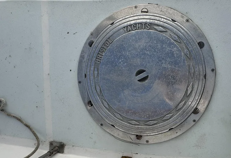 Slide: The Image of Bristol 42 Offshore Trawler 1972 yacht hatch with "Bristol Yachts" engraving. - 41
