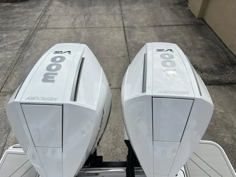 Slide: The Image of Twin Mercury 300 V8 engines on a 2025 Blackfin 272 CC boat. - 16
