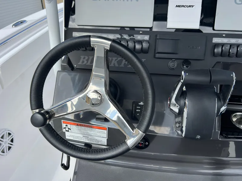 Slide: The Image of Blackfin 272 CC 2025 - 58