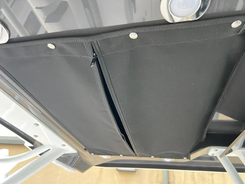 Slide: The Image of Blackfin 272 CC 2025 - 64