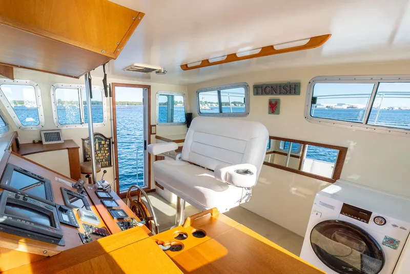 Slide: The Image of Helm Seat - 11