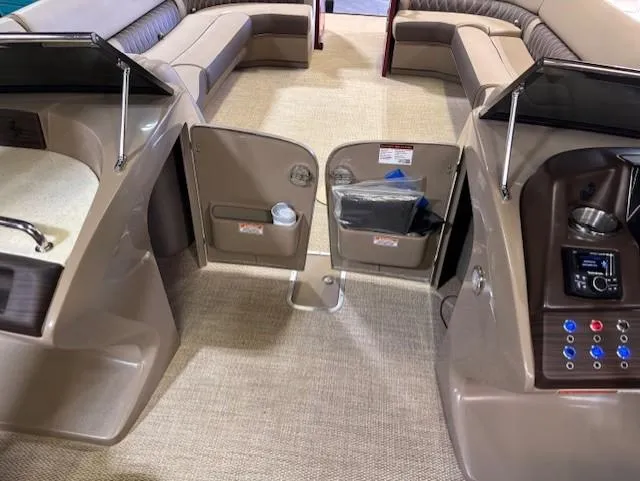 Slide: The Image of Interior of 2021 Bennington QX 30 QXSBWA X2 Wide Beam boat with seating and control panel. - 15