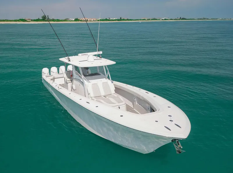 Slide: The Image of 2022 Front Runner 39 Center Console boat on calm ocean waters. - 28