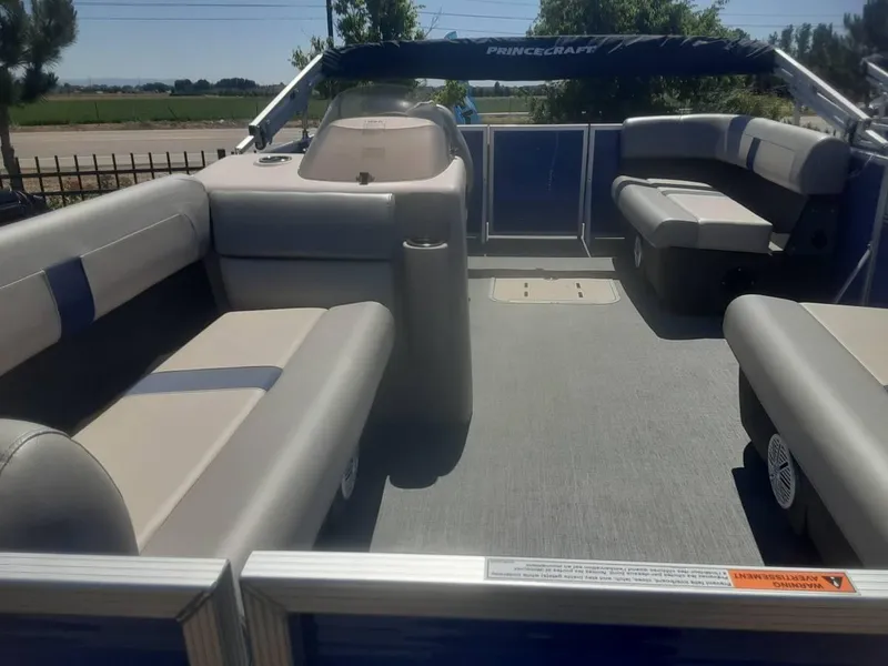 Slide: The Image of 2024 Brio 17 - 12