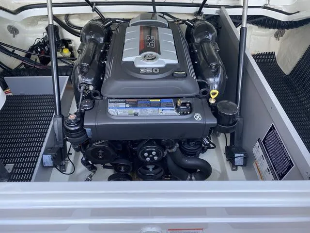 Slide: The Image of 2017 Monterey 278SS boat engine compartment with 350 horsepower engine. - 31