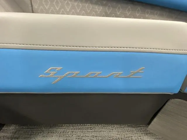 Slide: The Image of Bennington 24 MSR Tri-Toon 2025 - 25