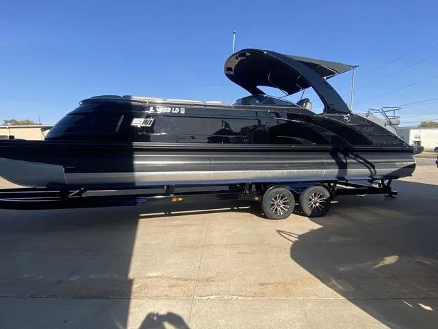 Slide: The Image of Bennington 28 QXCWWA-I/O 2021 - 2