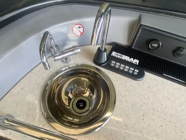 Slide: The Image of Bennington 28 QXCWWA-I/O 2021 - 6