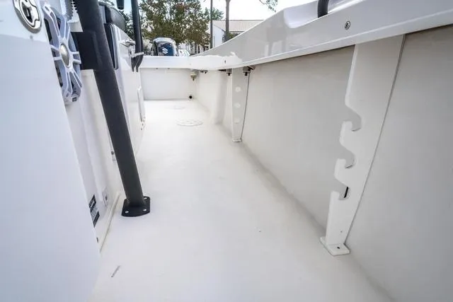 Slide: The Image of Twin Vee 310 GF 2021 - 22