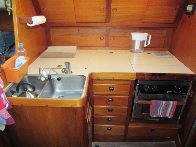 Slide: The Image of Galley to port - 5