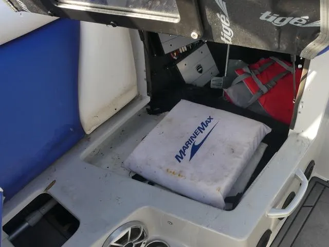 Slide: The Image of Tigé R23 2019 - 31