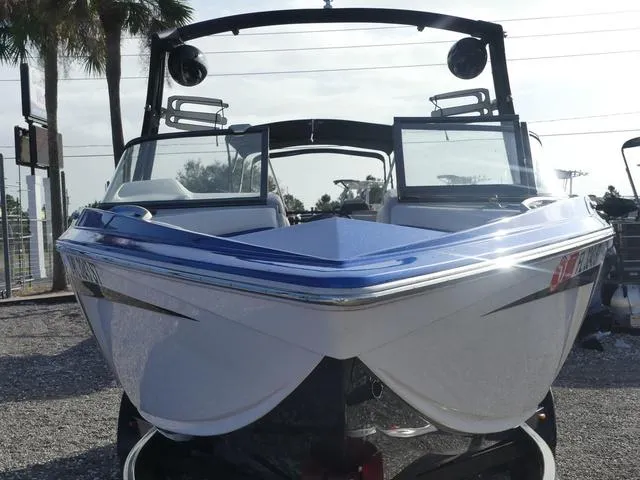 Slide: The Image of Tigé R23 2019 - 5