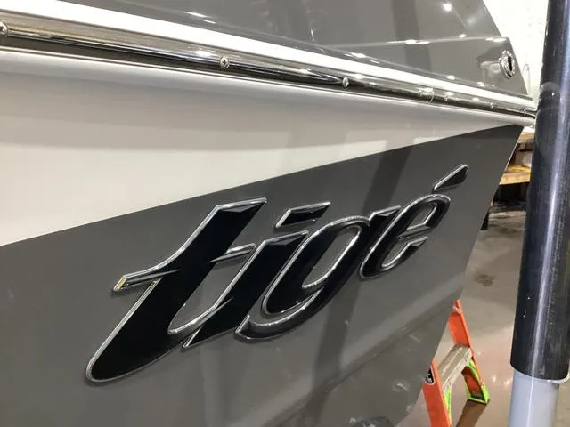 Slide: The Image of Tige Z3 2025 - 7