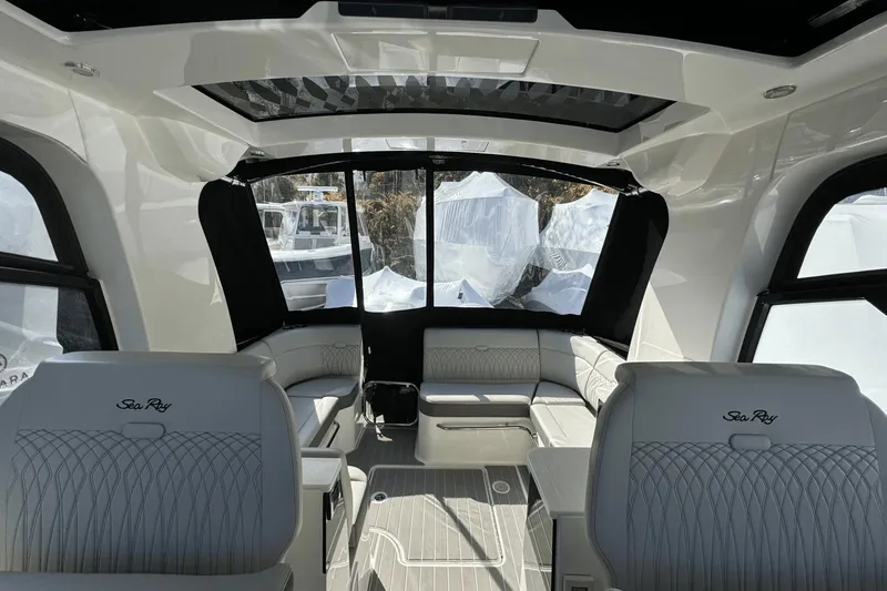Slide: The Image of Sea Ray 370 Sundancer Outboard 2023 - 24