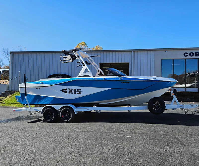 The Image of Axis T235 2025 - 1