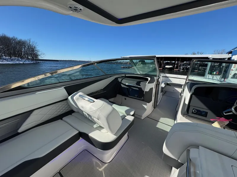 Slide: The Image of Regal 3300 2025 - 19