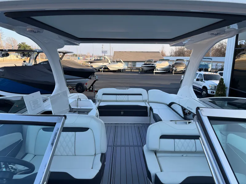 Slide: The Image of Regal 3300 2025 - 26