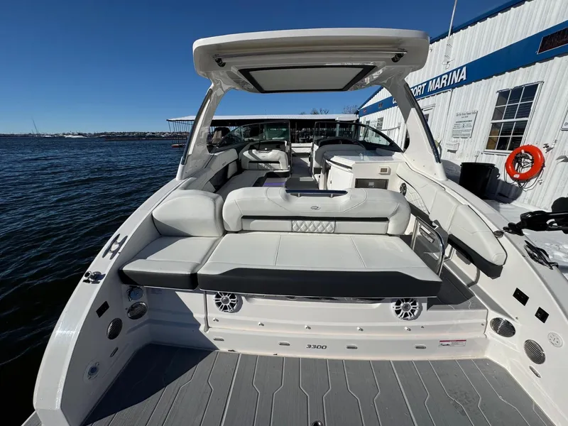 Slide: The Image of Regal 3300 2025 - 7