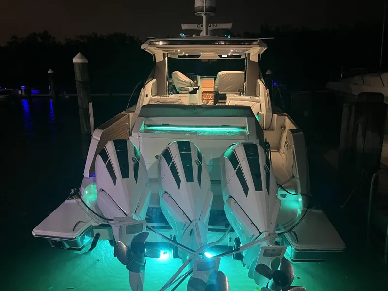 Slide: The Image of Underwater lights change color. - 80