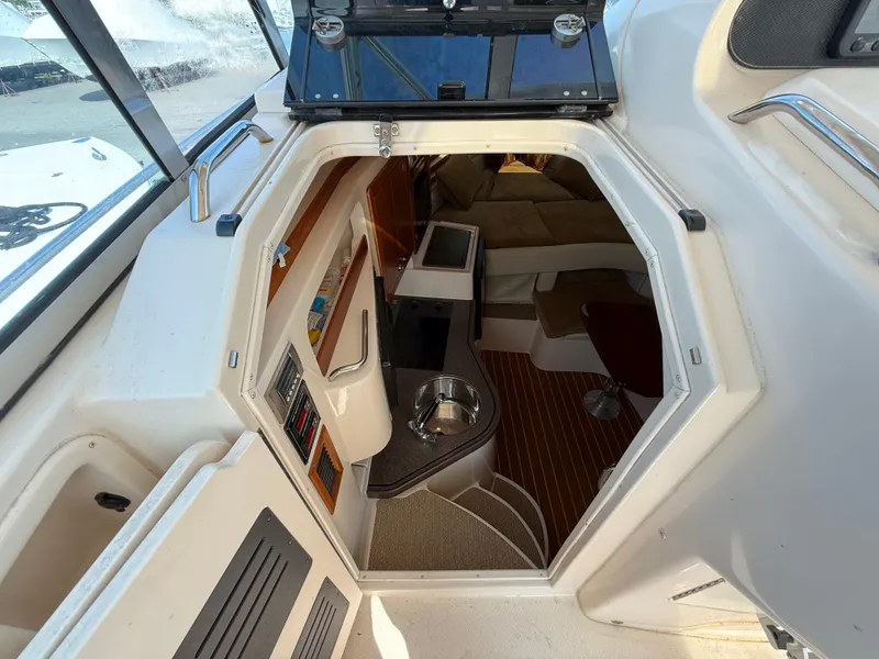 Slide: The Image of Grady-White Express 330 2008 - 50