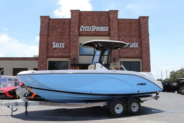 Slide: The Image of Yamaha 222 FSH Sport E 2025 - 2