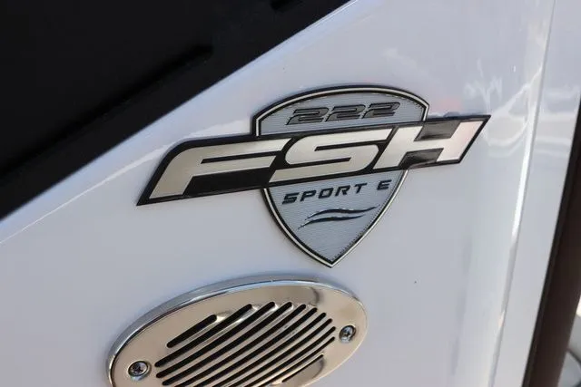 Slide: The Image of Yamaha 222 FSH Sport E 2025 - 31