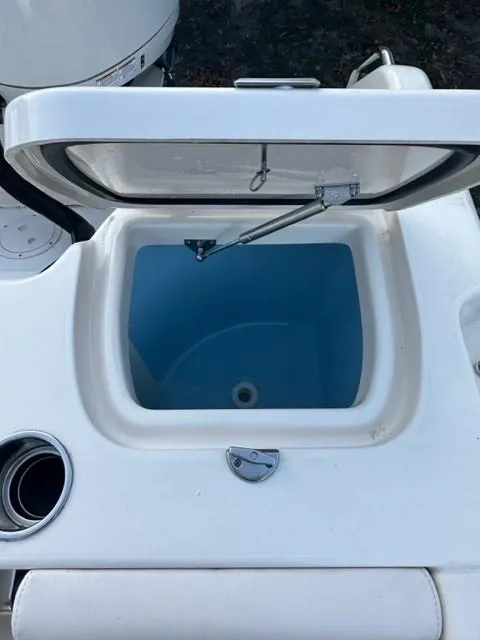 Slide: The Image of 2024 Grady-White 255 FREEDOM boat livewell with open lid. - 20
