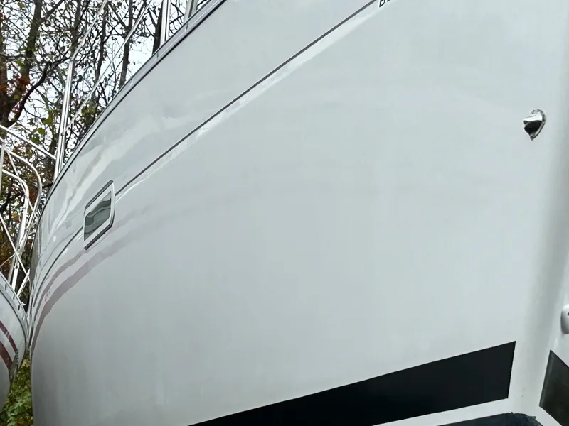 Slide: The Image of Beneteau 393 2004 - 34