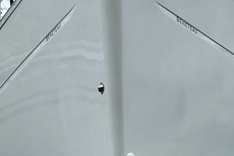 Slide: The Image of Beneteau 393 2004 - 36