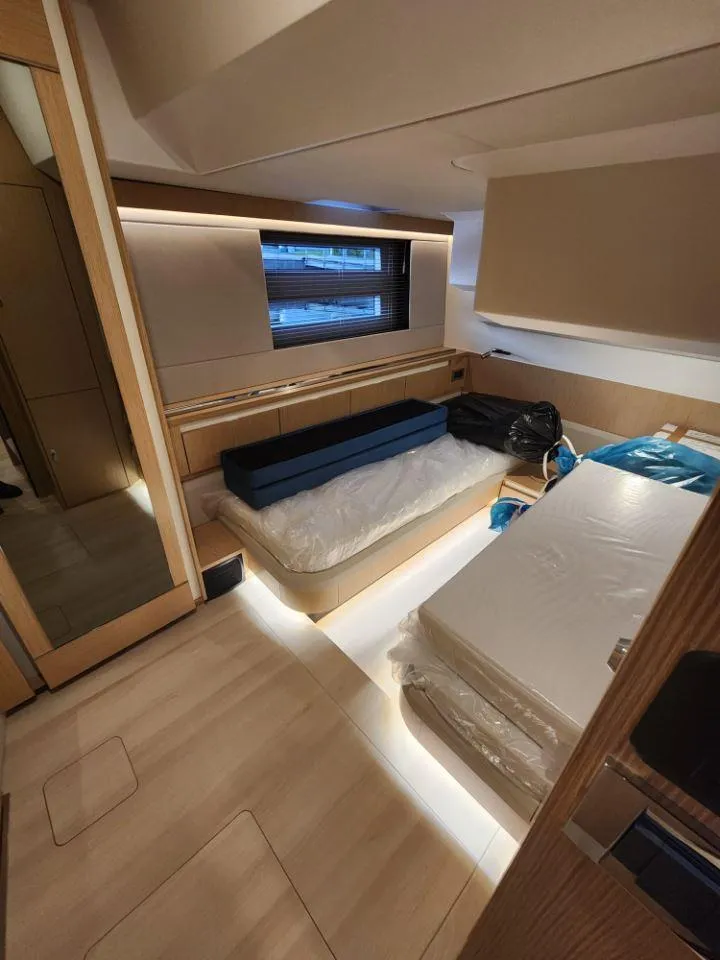 Slide: The Image of Moody 48 DS 2026 - 53