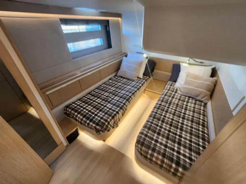 Slide: The Image of Moody 48 DS 2026 - 54