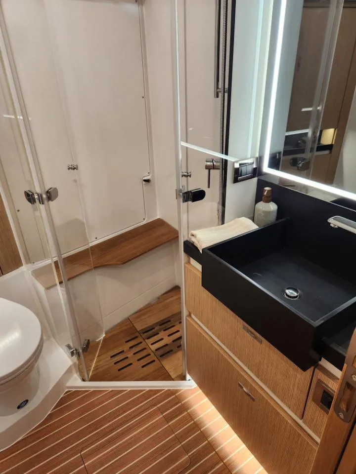 Slide: The Image of Moody 48 DS 2026 - 58