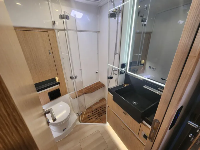 Slide: The Image of Moody 48 DS 2026 - 61