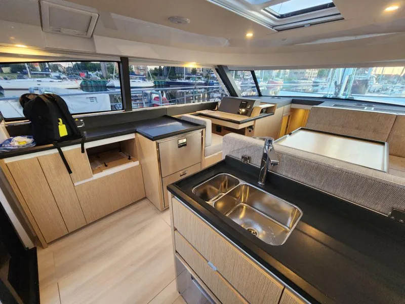 Slide: The Image of Moody 48 DS 2026 - 66