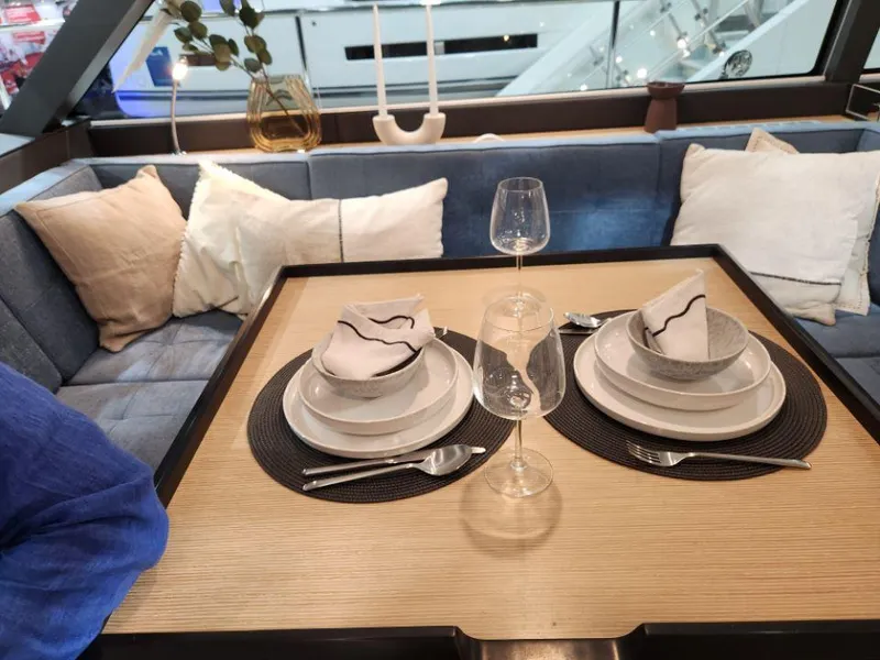 Slide: The Image of Moody 48 DS 2026 - 75