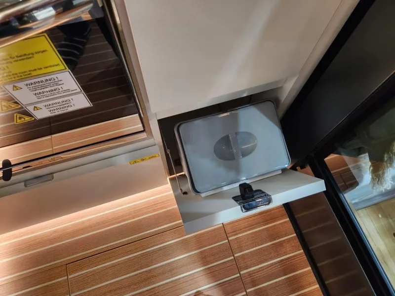 Slide: The Image of Moody 48 DS 2026 - 81