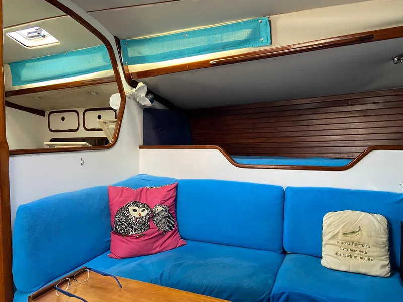 Slide: The Image of Beneteau First 42 1984 - 50