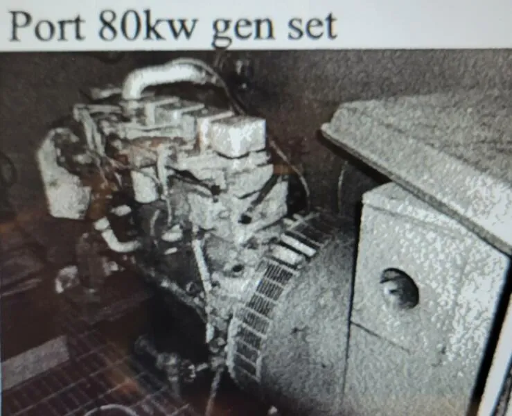 Slide: The Image of Port 80kW generator set from 1985, Custom Dinner/Excursion/Passenger model. - 17