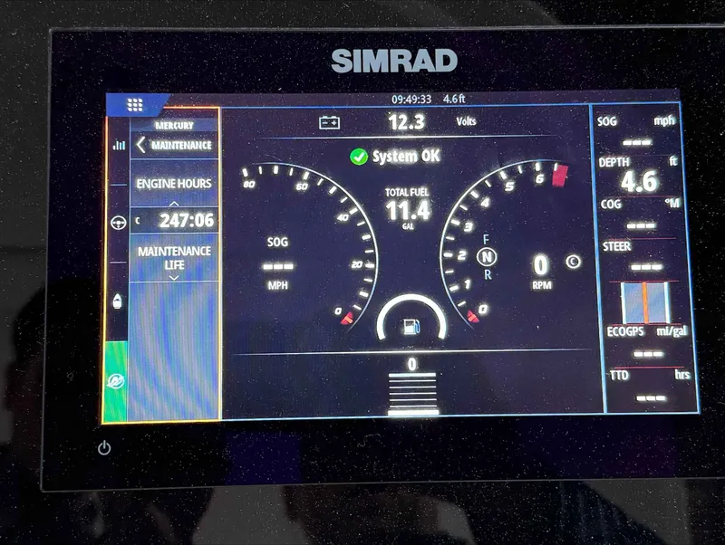 Slide: The Image of Sea Ray 310SLXO 2019 - 14
