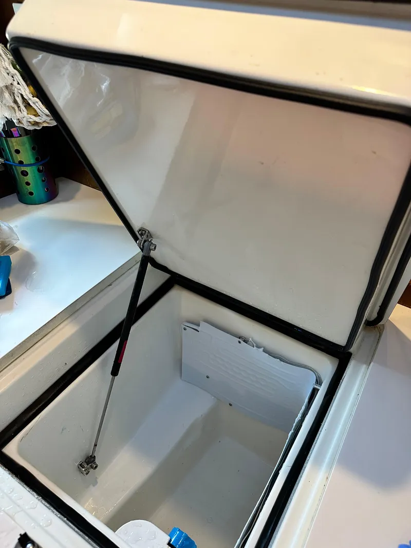 Slide: The Image of New Precision headsail 2024 - 23