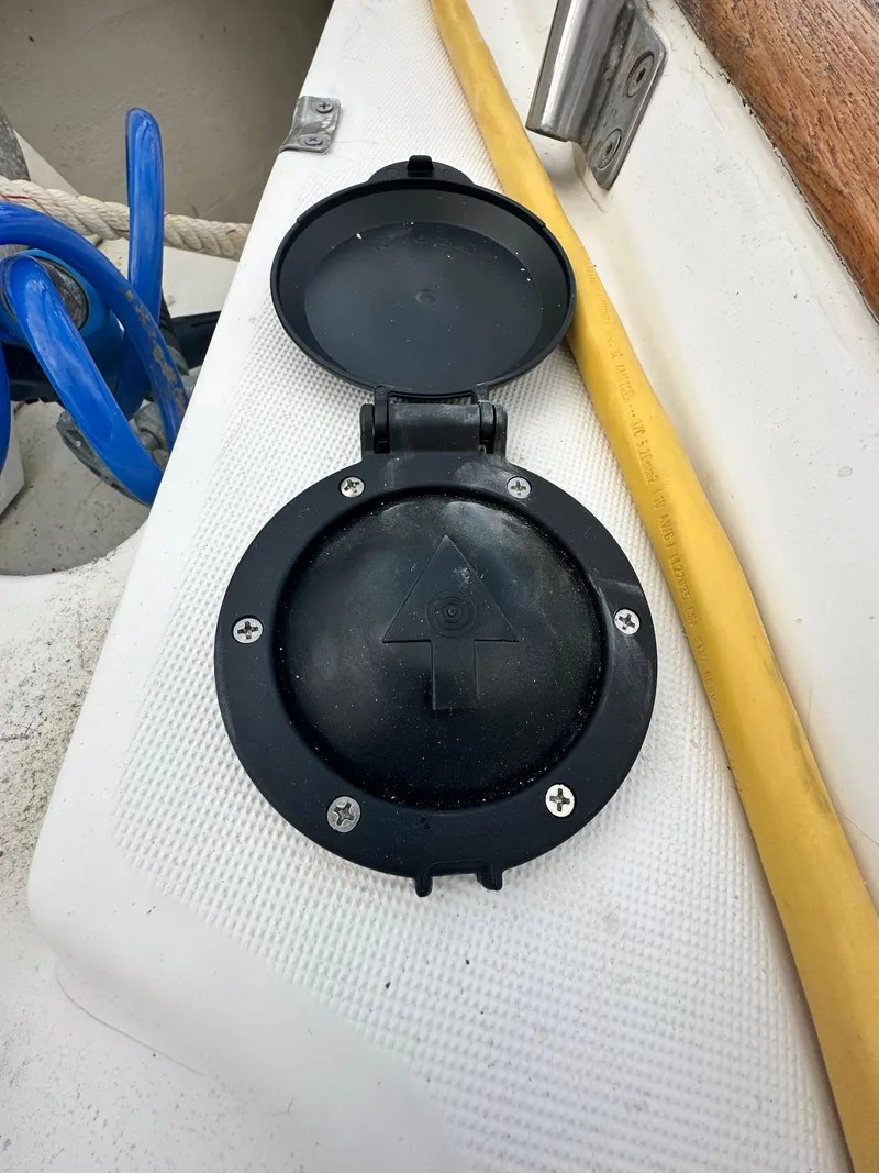 Slide: The Image of All new Dyneema life lines in 2023 - 33