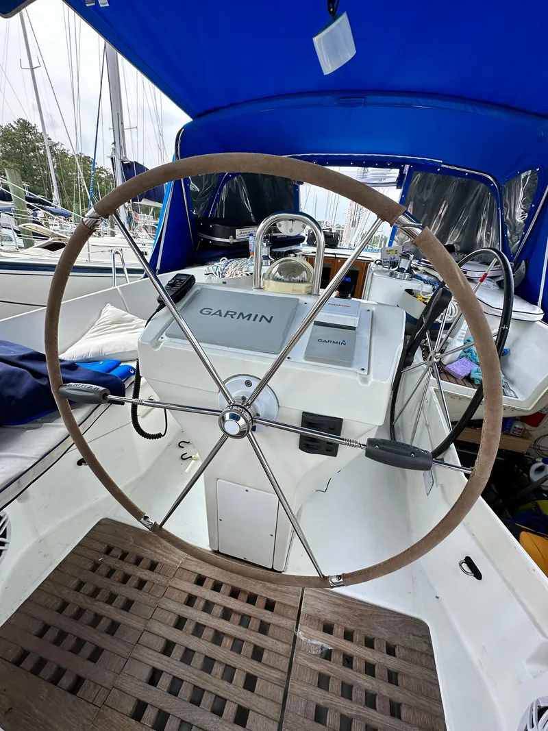 Slide: The Image of Stern rail seats - 44