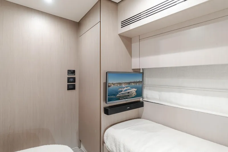 Slide: The Image of Interior of 2022 Azimut 55 Fly yacht with modern design and TV. - 32